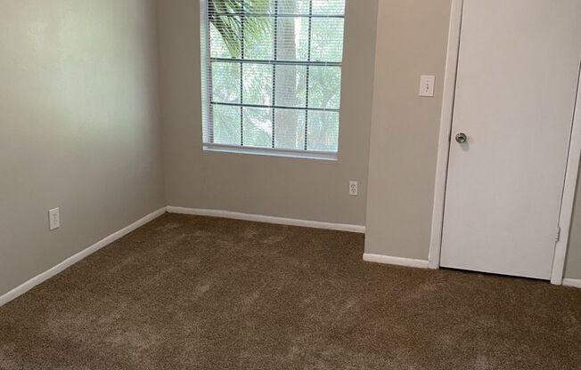 1 bed, 1 bath, $1,275