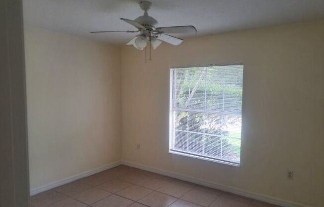 ANNUAL RENTAL 2/1  Available now!