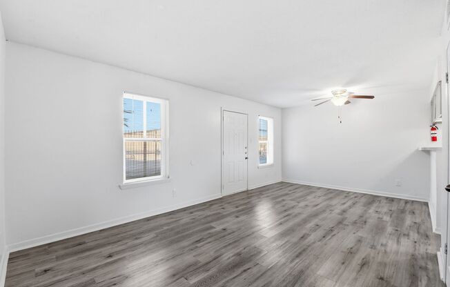 Studio, 1 bath, 462 sqft, $879, Unit 2001