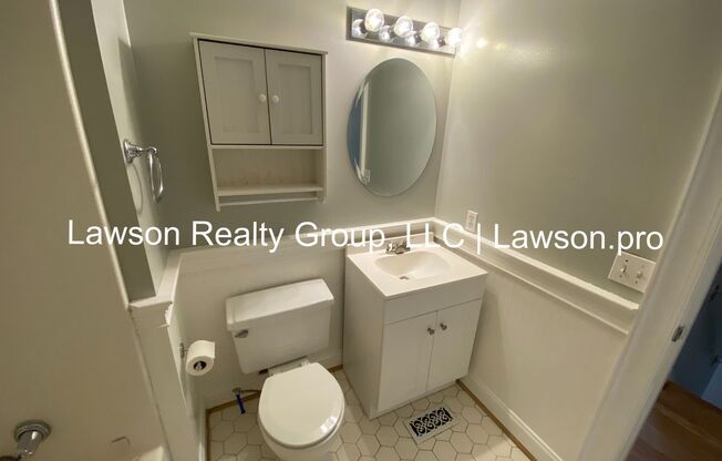 2 beds, 2 baths, $1,295