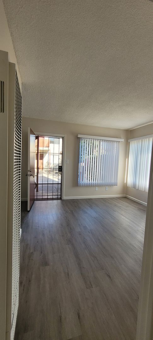 1 bed, 1 bath, 492 sqft, $1,795, Unit 135-A