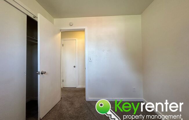 4 beds, 1 bath, $2,400