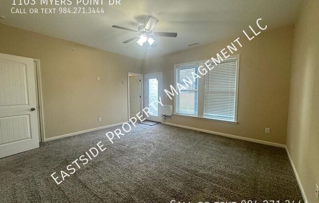 1103 MYERS PT DR