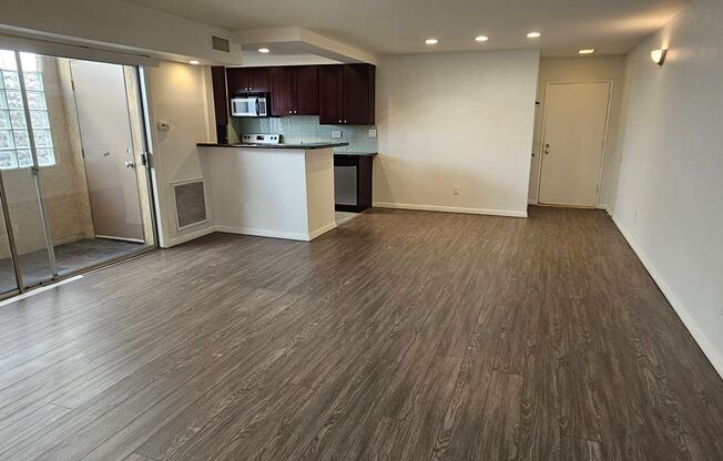 2 beds, 2 baths, 1,100 sqft, $2,699