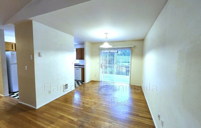 24550 S KINGSTON RD NE