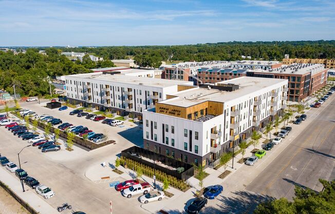 Rowat Lofts Apartments