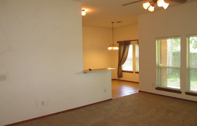 3 beds, 2 baths, $1,800