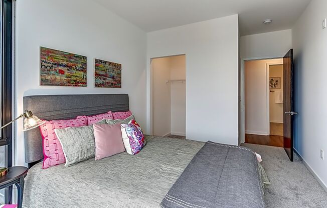 1 bed, 1 bath, 667 sqft, $1,595, Unit 210