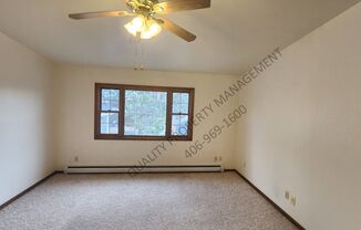 2 beds, 1 bath, 1,008 sqft, $1,350, Unit 1924 - 2