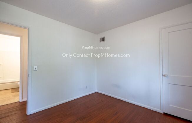 2 beds, 1 bath, $2,199