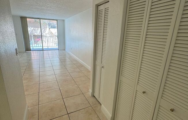 1 bed, 1 bath, 673 sqft, $1,550, Unit 116