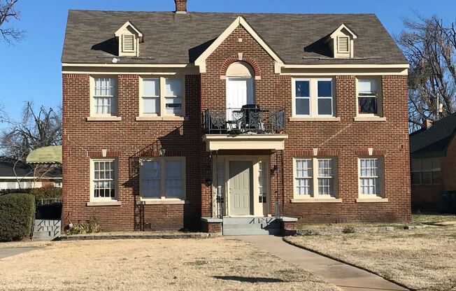3029 NW 12th St.
