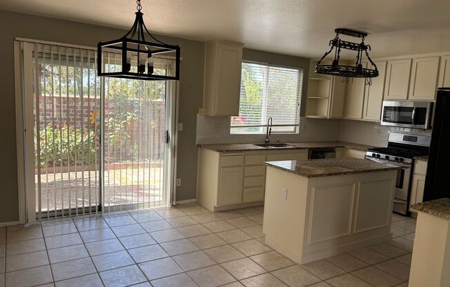 Lovely Home in the Laguna New Dimensions HOA