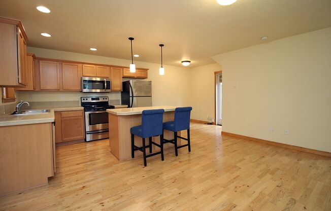2 Bed/1 Bath Sellwood-West Moreland Home