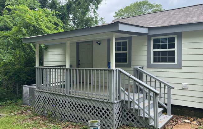 Gorgeous Fully Remodeled 2-Bedroom Home in Athens