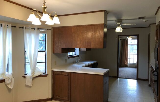 1333 Oakdale