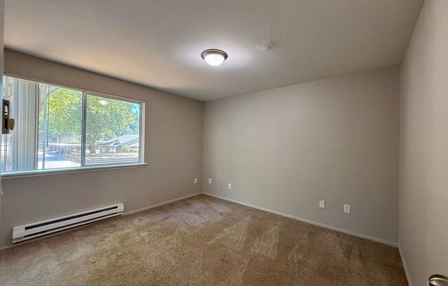 2 beds, 1 bath, 829 sqft, $1,675, Unit 522