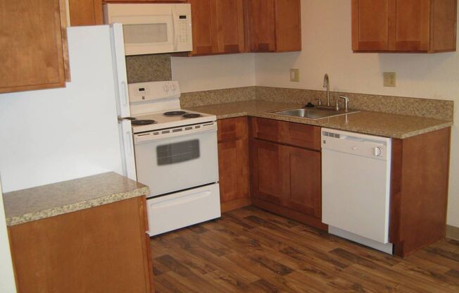 Fountain Court Apartments