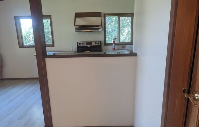 2 beds, 2 baths, $1,300