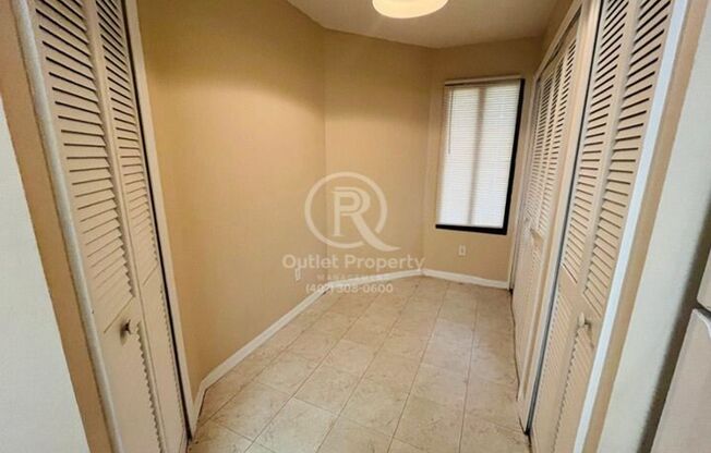 2 beds, 2 baths, $1,550, Unit Unit # 2282