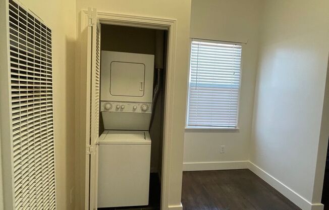 2505 San Pablo Avenue