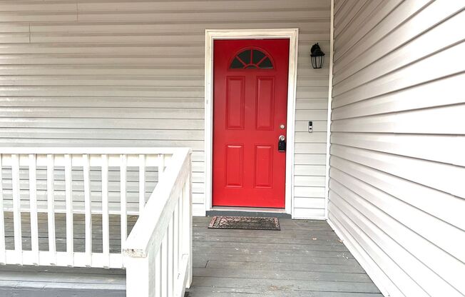 3 Bedroom, 2.5 Bath Home in Waters Edge.