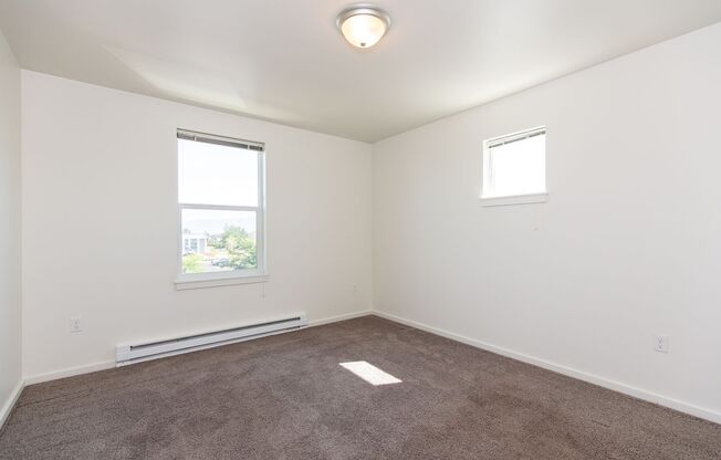4 beds, 4 baths, 1,709 sqft, $3,300, Unit 116-107