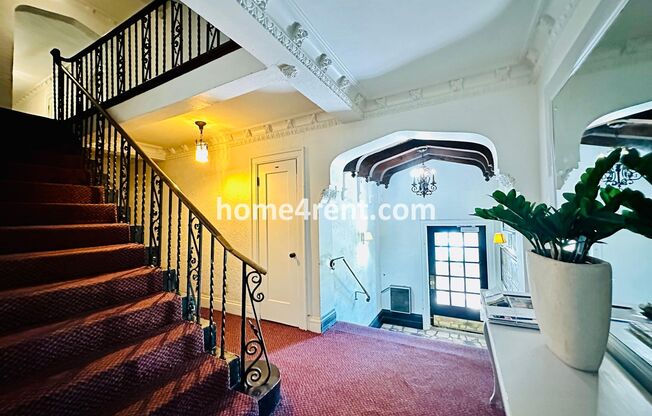 Luxury Condo Living Near the Country Club Plaza!