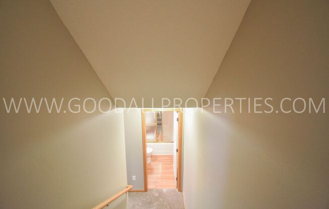 2 beds, 2 baths, $1,495