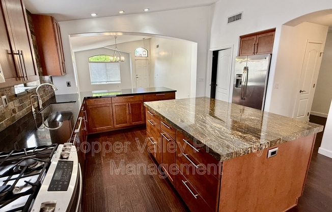 2346 W BLUE SKY DR