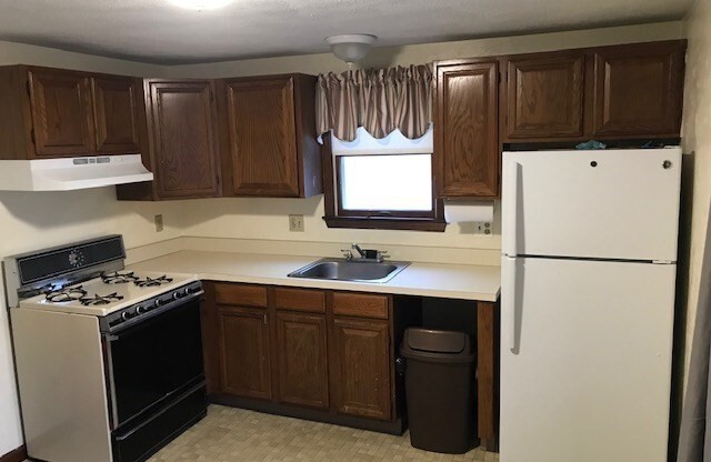 1 bed, 1 bath, 600 sqft, $1,900, Unit 1