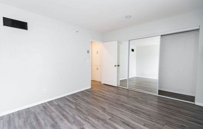 1 bed, 1 bath, 695 sqft, $1,848, Unit 220