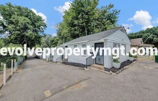 2968 YALE AVE