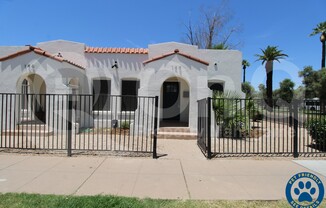 148 N 10 AVE