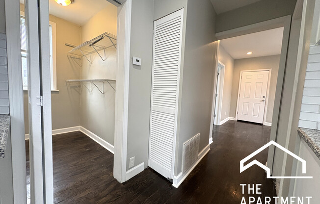 2652 W. 23rd Place, Unit 2R