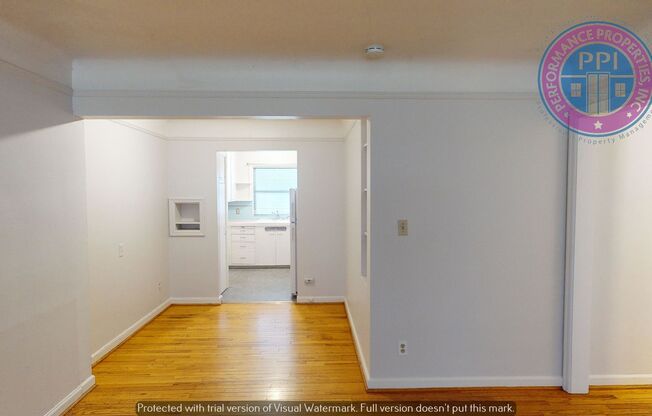 1 bed, 1 bath, 700 sqft, $1,295, Unit 03