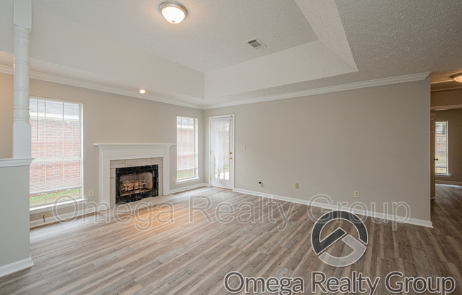 8508 ENGLISH OAK LOOP