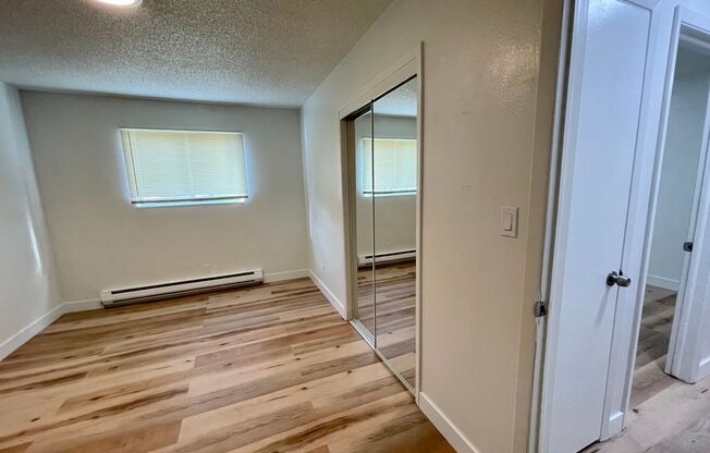 2 beds, 1 bath, 760 sqft, $1,100, Unit 1