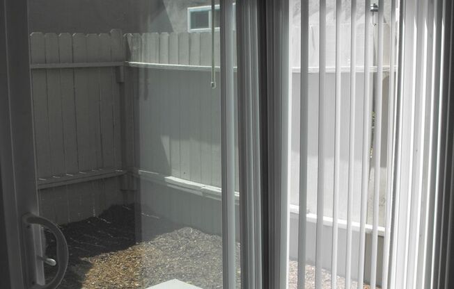 1 bed, 1 bath, 750 sqft, $2,126, Unit Unit 14B
