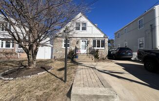 19 Joy St.