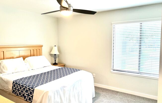 2 beds, 2 baths, 992 sqft, $2,355, Unit 165 (Furnished)