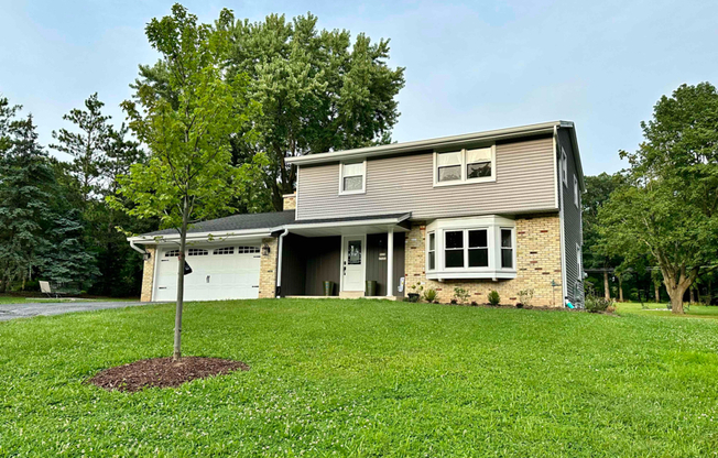 7690 WOODED HLS DR