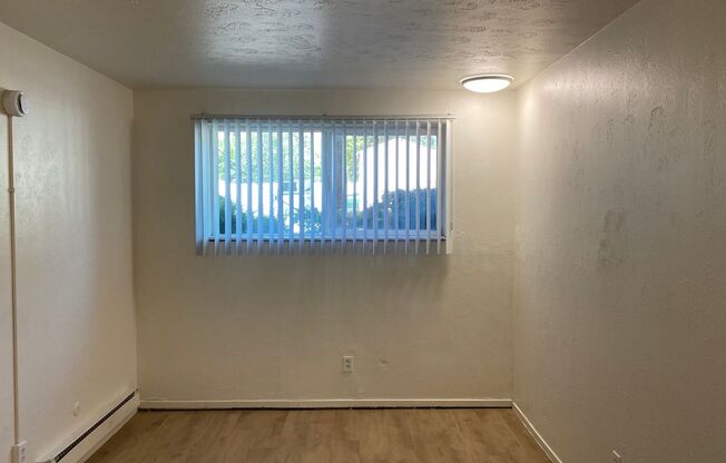 1 bed, 1 bath, 600 sqft, $1,195, Unit 06A