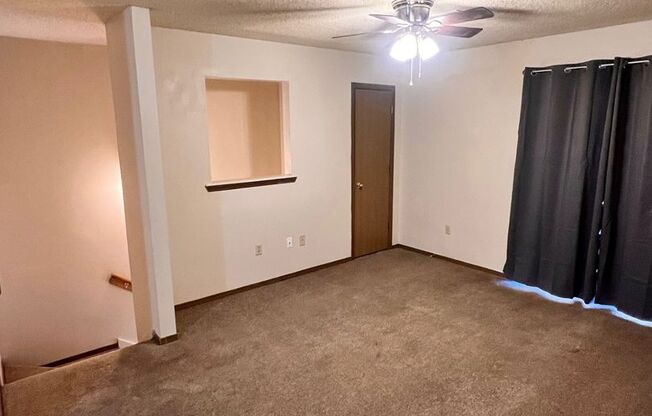 1 bed, 1 bath, 700 sqft, $680, Unit J158