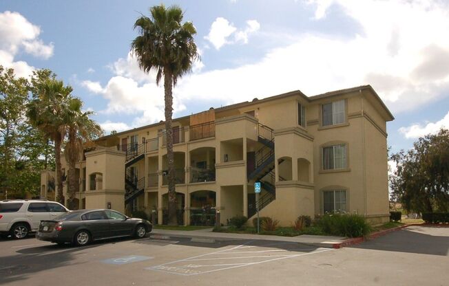 1 bed, 1 bath, 648 sqft, $2,091, Unit 30-203