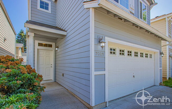 7021 NE 55 ST