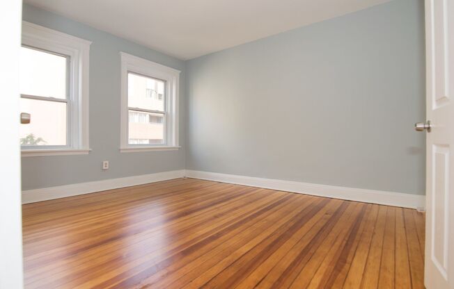 45 Boulevard Terr #2 Boston MA 02135