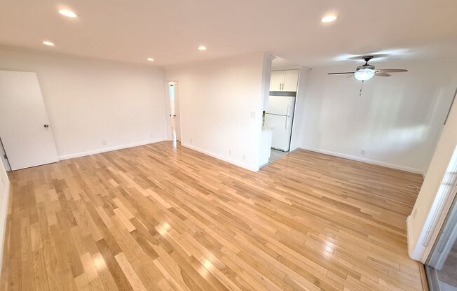 1515 S. Beverly Glen Blvd