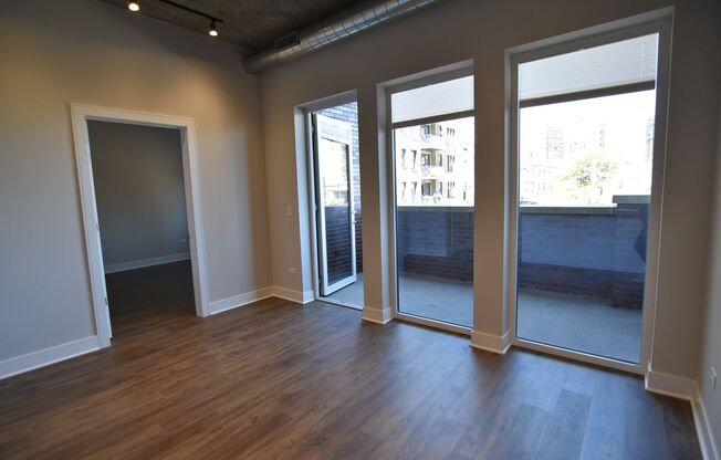 1 bed, 1 bath, 642 sqft, $2,850, Unit 3833-316