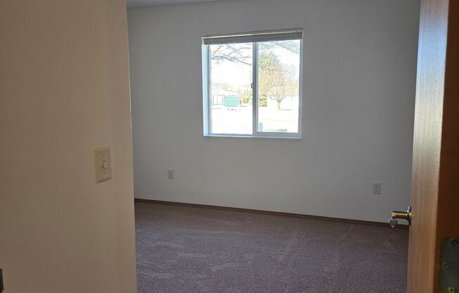 2 beds, 1 bath, 856 sqft, $1,269, Unit PL   2203